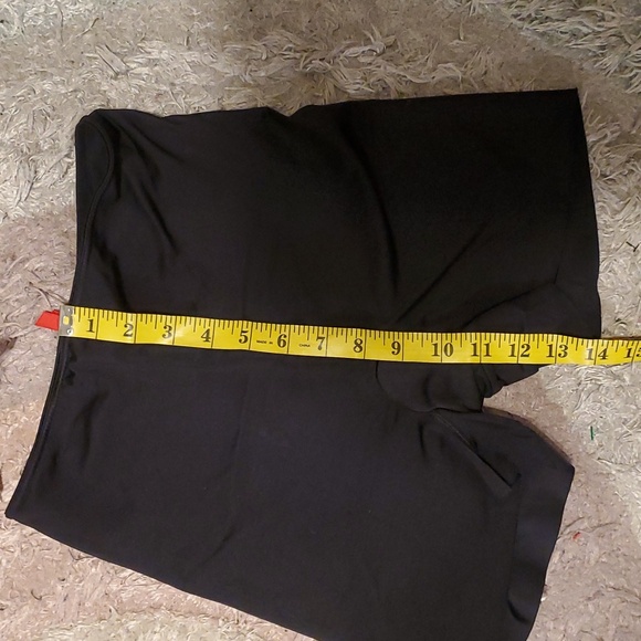 Spanx Simplicity Black Short Shape Wear Size medium high Waist - Picture 2 of 7